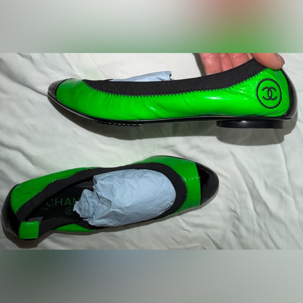 Chanel Neon Green Black Patent Ballerina Ballet Flat 39 Vintage - Picture 13 of 16
